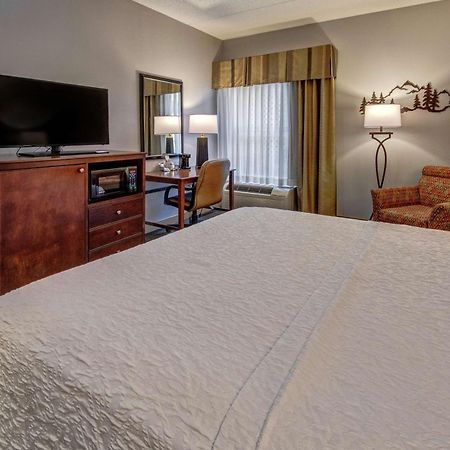 Hampton Inn & Suites Pigeon Forge On The Parkway Экстерьер фото